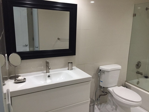 Excelente Apartamento Frente Al Mar Sunny Isles