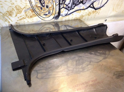 Plastico Vista De Base De Poste Izquierdo Volvo S40 00-04