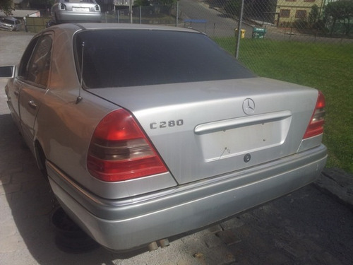 Imagem 1 de 6 de Mercedes C280 Sucata Peças- Motor Câmbio Diferencial