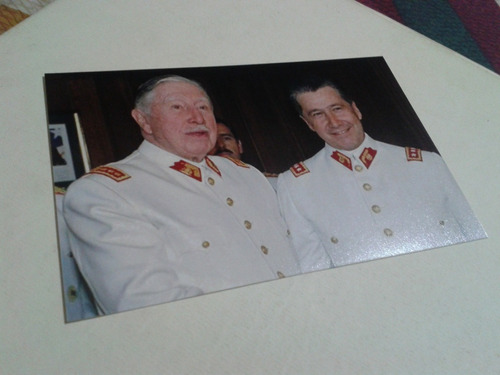 Fotografía Augusto Pinochet Junto A Izurieta