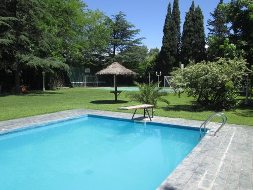 Casa Quinta En Moreno 4000mts2 Un Sueño
