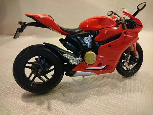 Ducati 1199 Panigale Maisto Escala 1/12