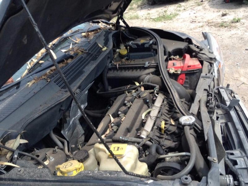 Imagen 7 de 14 de Caliber Chocado Por Partes 4 X 4