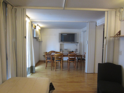 Imagen 5 de 14 de Amplio 3 Amb. Con Parrilla.precio X Dia 1o 2 Per + Consultar