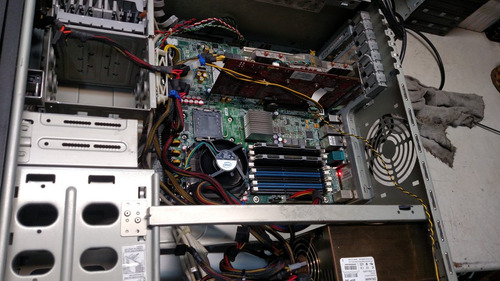 Servidor Aceptp Proc 5405 4gb Ram Video 512g 3850 Sata 250gb