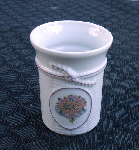 Vaso Porcelana Bavaria Sellada Y Numerada.