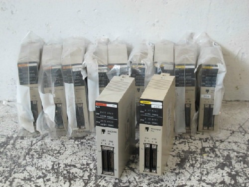 Omron C200h-id215 Plc Input C200h