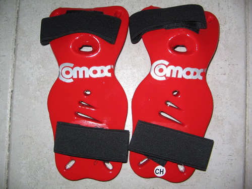 Imagen 1 de 2 de Coderas Antebraceras Rojo Gde Artes Marciales