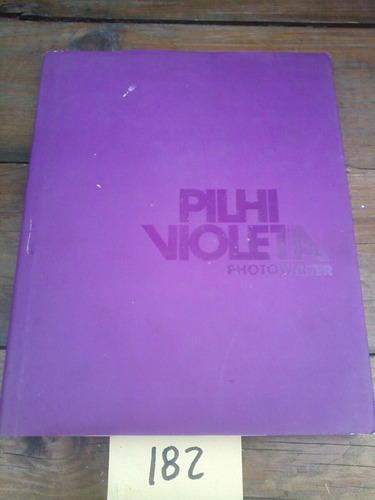 Pilhi Violeta Photowriter , En Ingles