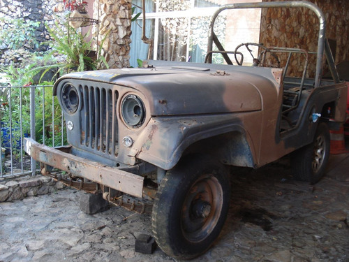 Jipe,4x4,f75,c20,a20,veraneio,c10,d10,f100,engesa,jpx,rural