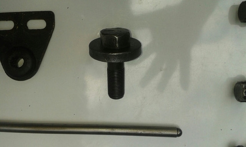 Tornillo Damper Toyota Dina B14