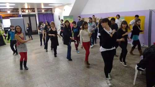 Imagen 5 de 10 de Clases De Baile Salsa Bachata Cumbia Cuarteto Vals