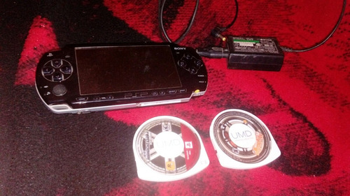 Psp 200 Con 2 Juegos Y Cargador 