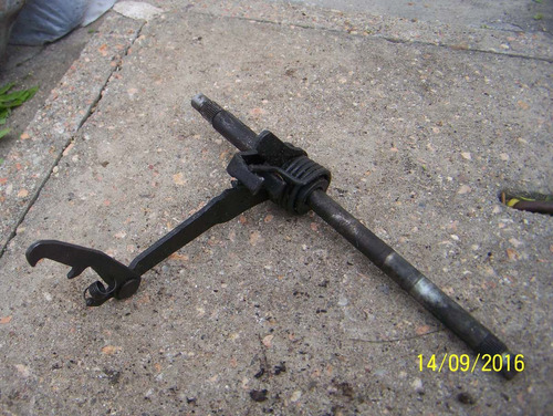 Imagen 2 de 6 de Vendo-permuto Eje De Palanca De Cambios De Honda C70 Func.