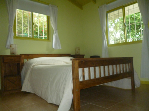 Casa En Valeria Del Mar. Con Pileta Y Solarium . Max. 6 Prs