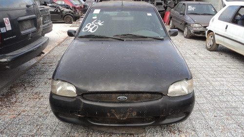 Ford Escort Gl 1997(sucata So Peças)