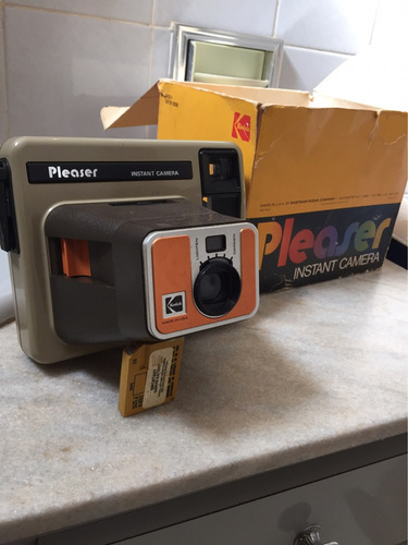 Máquina Kodak Instant Camera Polaroid (Usado)