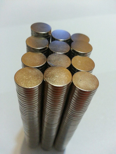 Imagem 4 de 6 de Ima De Neodímio / Super Forte / 10mm X 1,5mm * 200 Peças