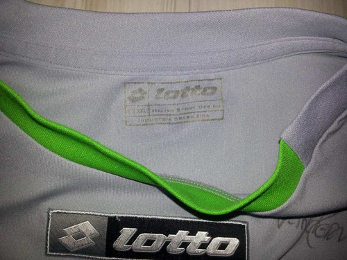 Camisa De Jogo De Goleiro Do Coritiba # 1- Lotto Autografada
