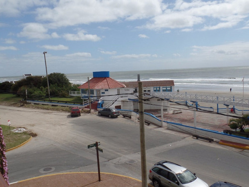Imagen 3 de 13 de Excelente Semipiso Frente Al Mar. Av. Costanera