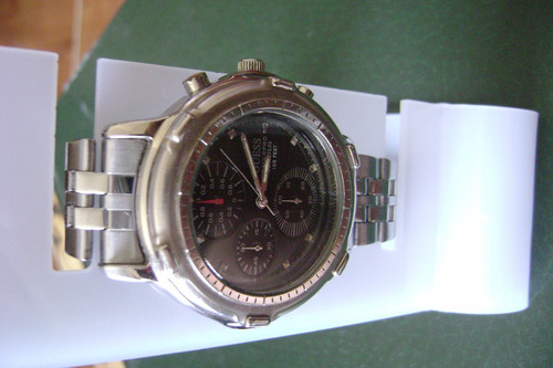 Relógio Guess Cronógrafo (Usado)