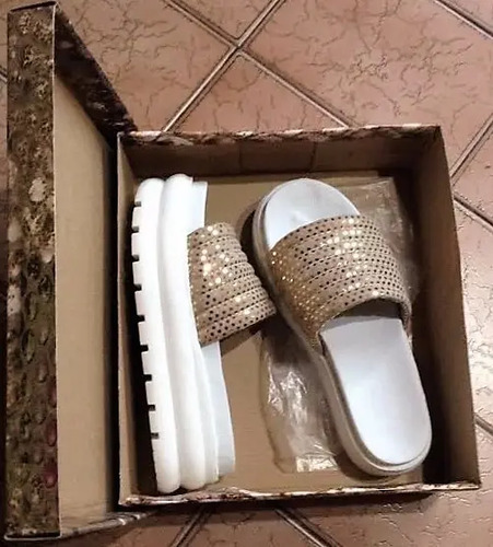 Sandalia Plataforma Goma Doradas Nueva | MercadoLibre