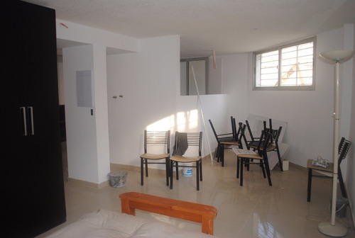 Próximo A Arquitectura. 2 Dorm. Azotea Y Parrillero Común