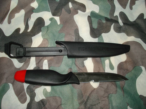 Cuchillo De Pesca Con Corta Nylon Y Funda Rígida (flota)