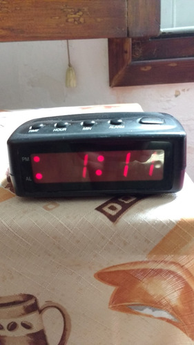 Reloj Despertador Electrico