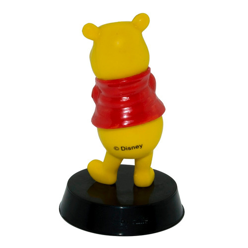 Imagem 2 de 2 de Estatueta Ursinho Pooh Tímido Colorido