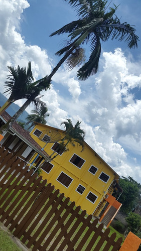 Imagem 2 de 14 de Chalés / Aptos A 100 Metros Da Praia De Maranduba / Ubatuba