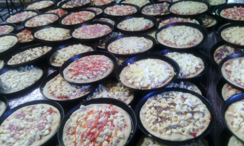Pizza Party Pernil. Lunchs. Bondiola. Catering