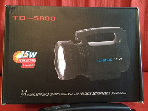 Imagen 4 de 6 de Linterna Led 15wts ( Unica La Mas Potente Del Mercado )