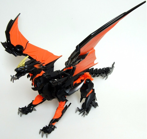 Figura Convertible Transformers Super Dragon 32 Cm