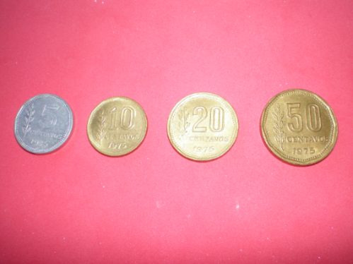 Lote De 4 Monedas De 5 - 10 - 20 - 50  Centavos  Año 1975