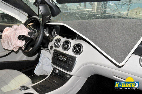 M. Benz A200 2013 Para Retirada De Peças