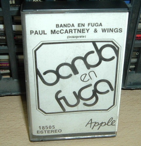 Paul Mccartney & Wings Banda En Fuga Cassette Argentino