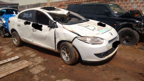 Imagem 9 de 11 de Sucata Fluence 2.0 Autom. Em Peças