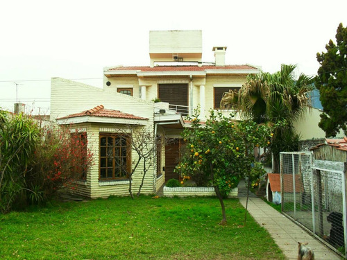 Casa En Venta. Lanús Oeste