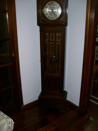 Antiguo Reloj De Pie A Pendulo