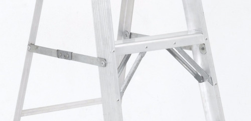 Escalera Aluminio Tijera 7 Pasos / 2.10 Metros 102 Kg