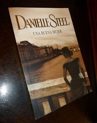 Una Buena Mujer _ Danielle Steel - Plaza Y Janes