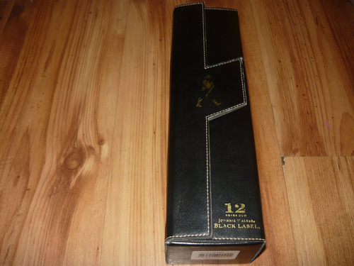 Estuche De Cuero De Whisky Johnnie Walker Black Label 700ml