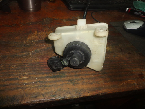 Vendo Tanque De Fuido De Freno  Ford Focus, # 98ab-2c217 Bc