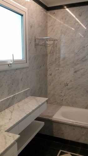 Mármol Carrara Lustrado 61x30.5, Marmeta - Forma Y Diseño