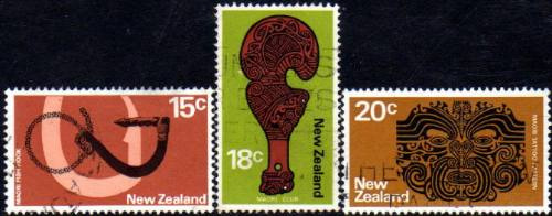 Nueva Zelanda Serie X 3 Sellos Usados Arte Nativo Maorí 1971