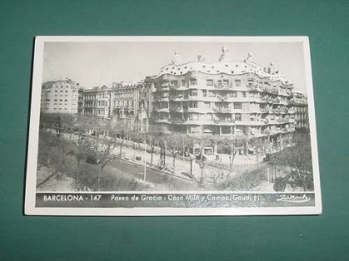 Postal Postcard España Barcelona Paseo Gracia Casa Mila Camp