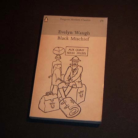 Black Mischief . Evelyn Waugh . En Inglés