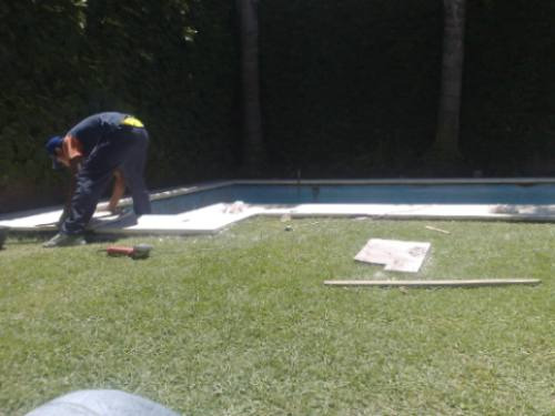 Imagen 4 de 8 de Colocación,renovación De Veredas Atermicas En Piscinas