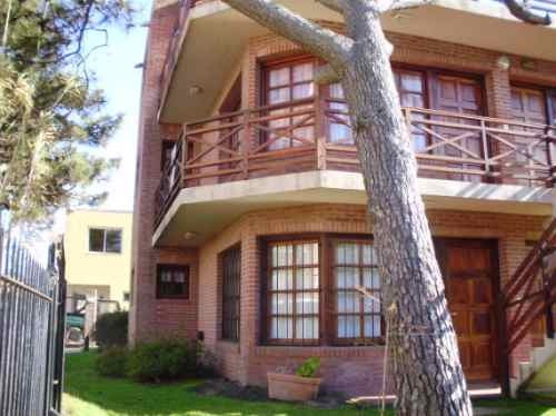 Imagen 8 de 13 de Departamento Villa Gesell 1 Cuadra Del Mar